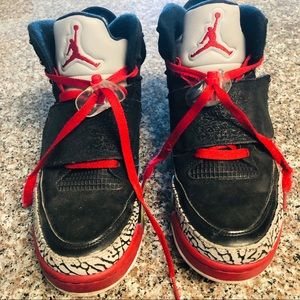 Women’s Air Jordans size 8